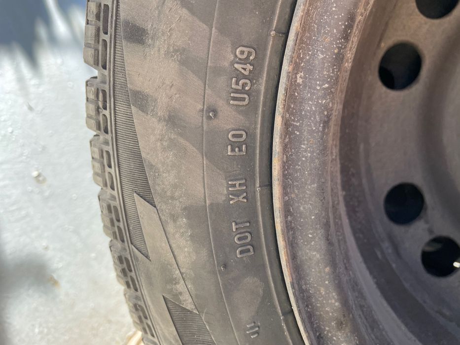Зимни гуми с джанти Pirelli 185/60/15