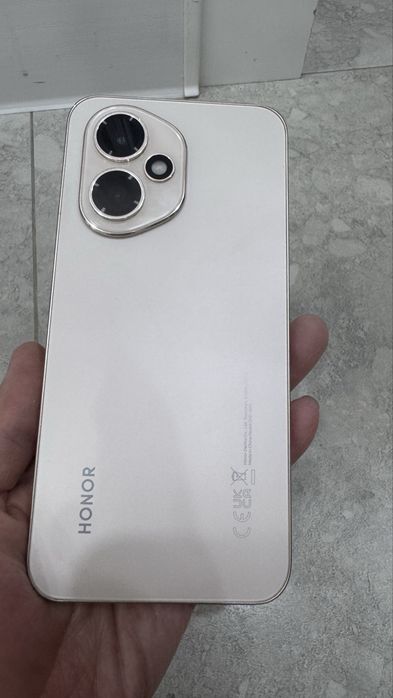 Срочно продам хонор 400