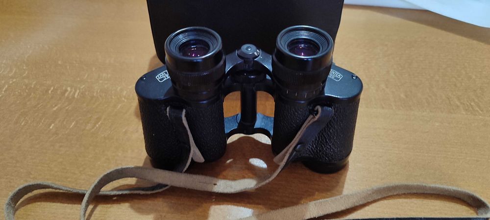 Продавам бинокъл Carl Zeiss Jena Deltrintem 1 Q 8×30