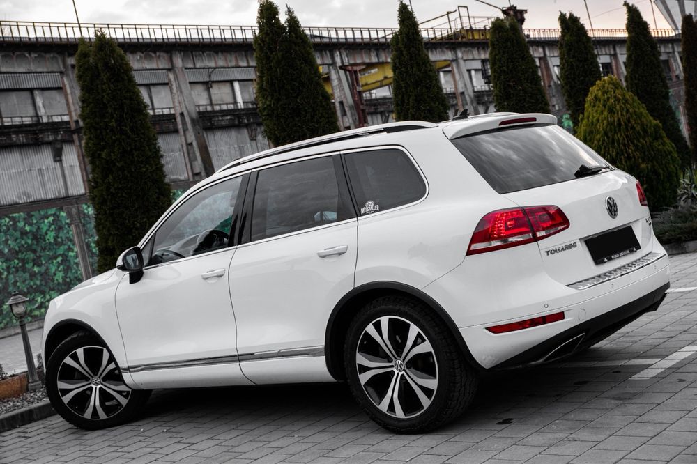 VW Touareg 2012 Diesel 3.0 Panoramic Piele