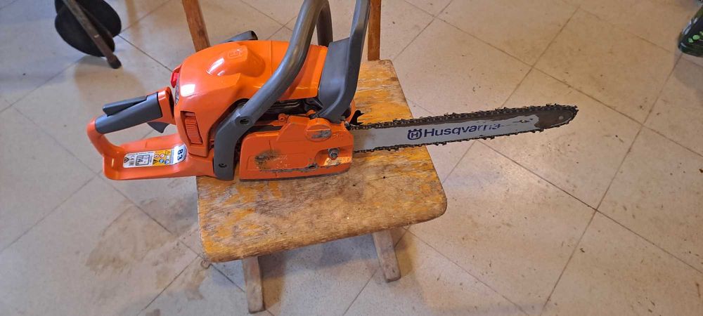 Husqvarna 135 .моторен трион