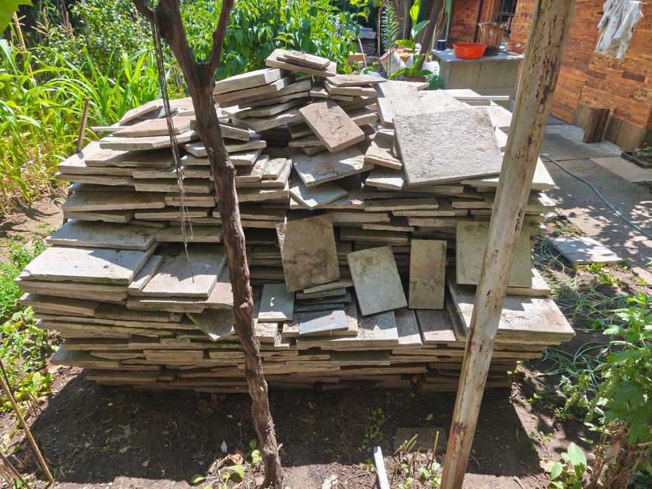 продавам каменни плочи