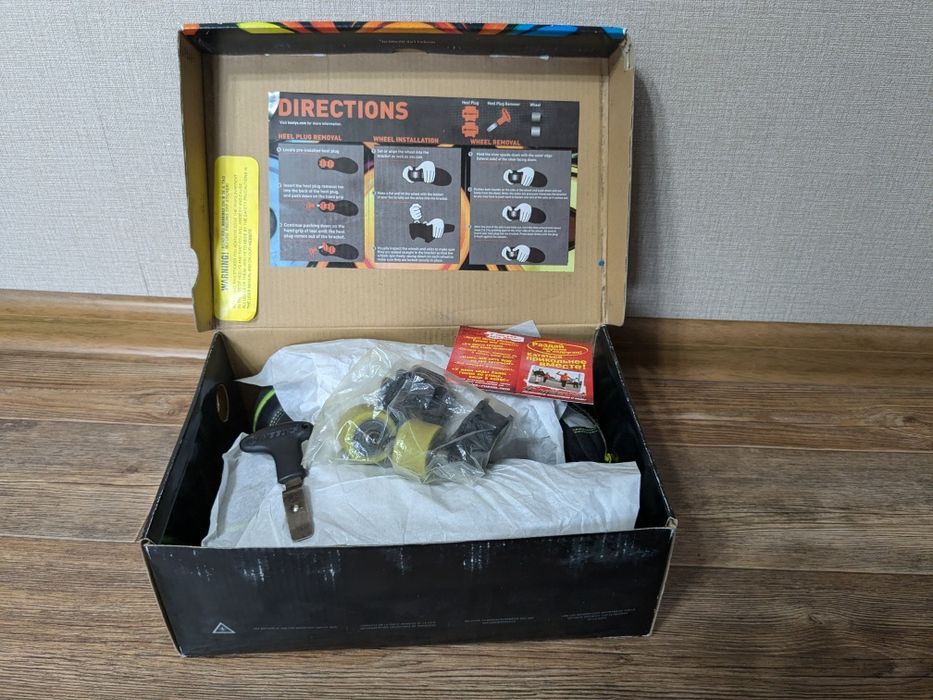 Heelys Bolt 2.0, Кеды с роликами