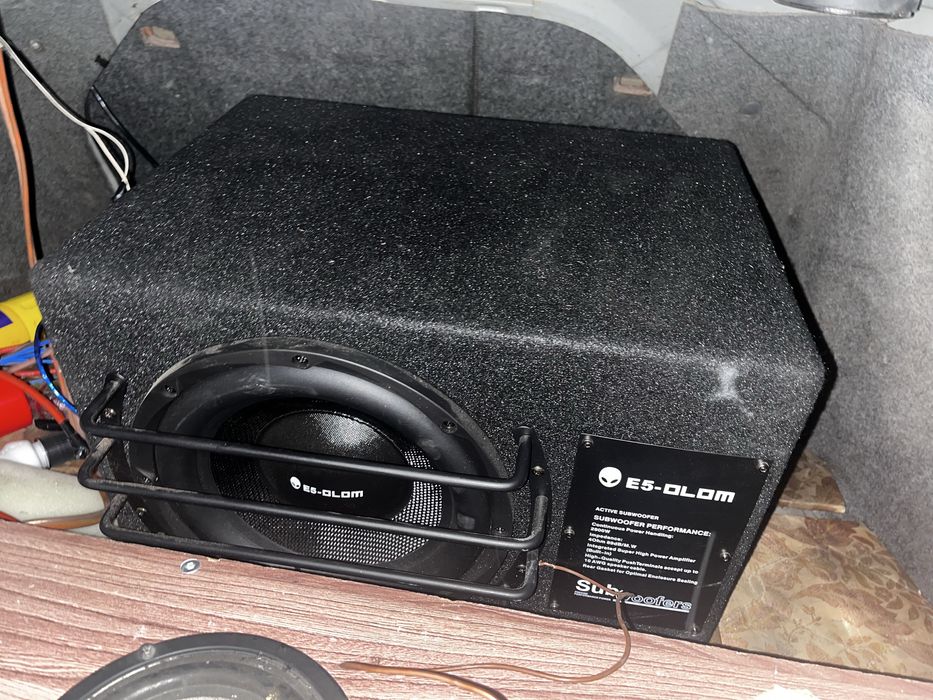 Продам 5 Элемент Сабвуфер новый