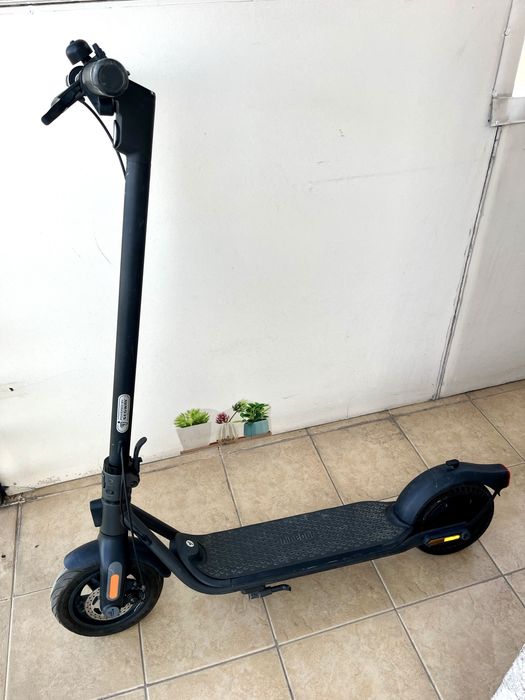 Самокат Ninebot F2