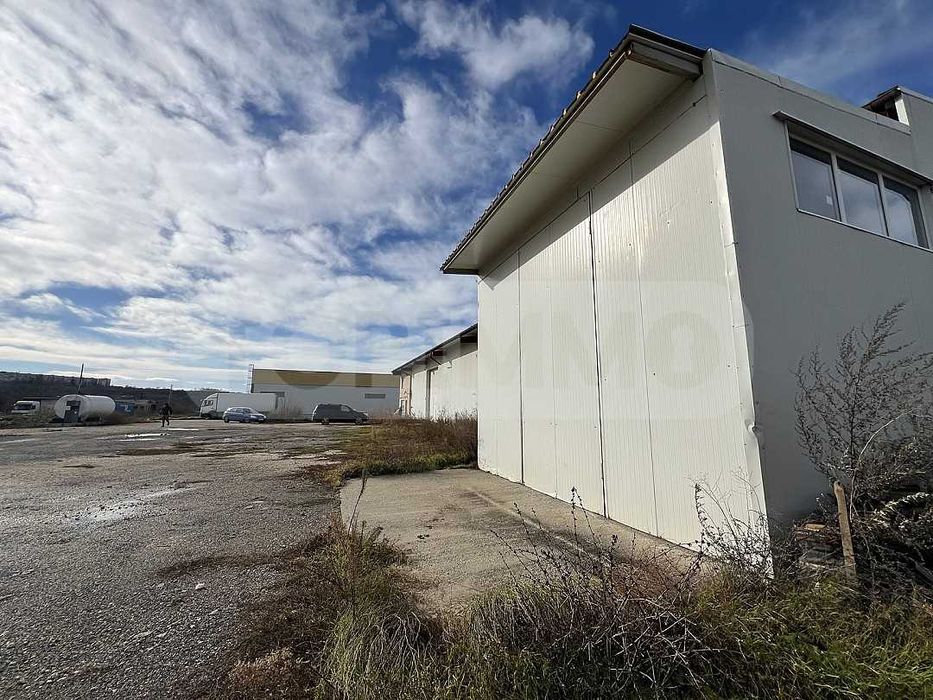 Продава се Склад в Добрич, Промишлена зона - Север - 541 кв.м за 832 €/кв.м - Снимка #12