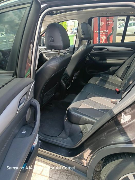 Vand/Schimb cu masina electrica ofer diferenta