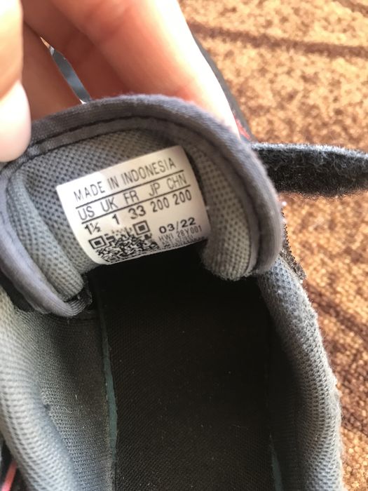 Маратонки adidas