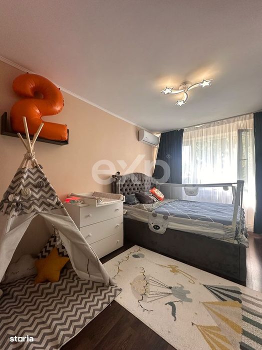Apartament decomandat cu 3 camere, renovat recent, centrala proprie