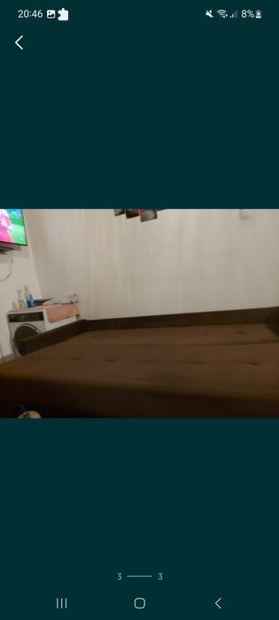 Canapea de culoare maro