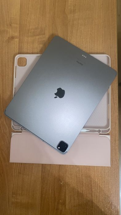 iPad Pro 12.9-inch (6 generation) wi-fi + cellular 256 Гб