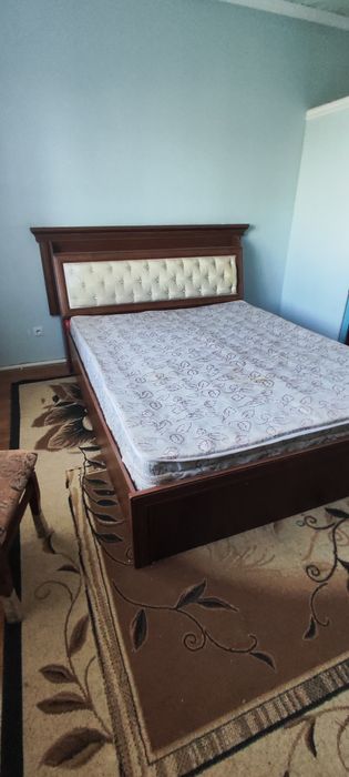 Спалний гарнитур продается сотилади