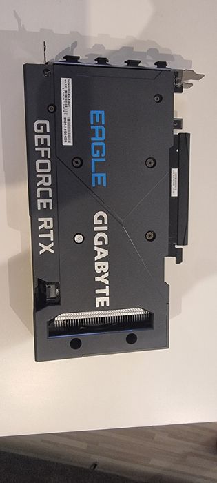 Placă video Gigabyte GeForce RTX 3050 EAGLE 8GB – stare impecabilă