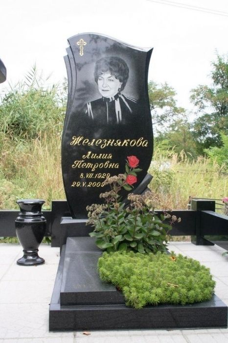 Памятники из гранита и мрамора, не дорого, оптовые цены