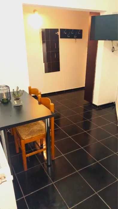 Inchiriez apartament o camera Siderurgistilor etaj 3/4