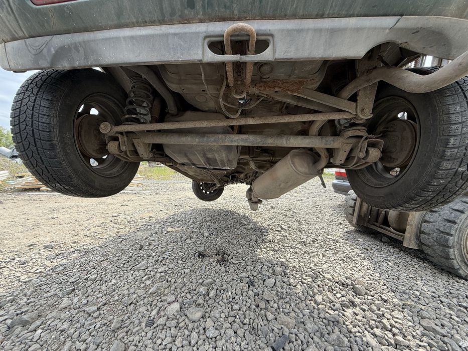 Сузуки Игнис 1,3 бензин 2003г. на части.