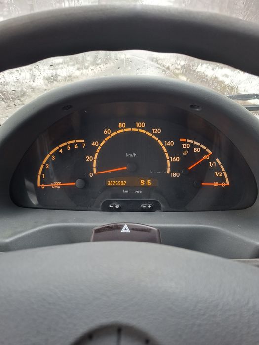 Vând Mercedes Sprinter