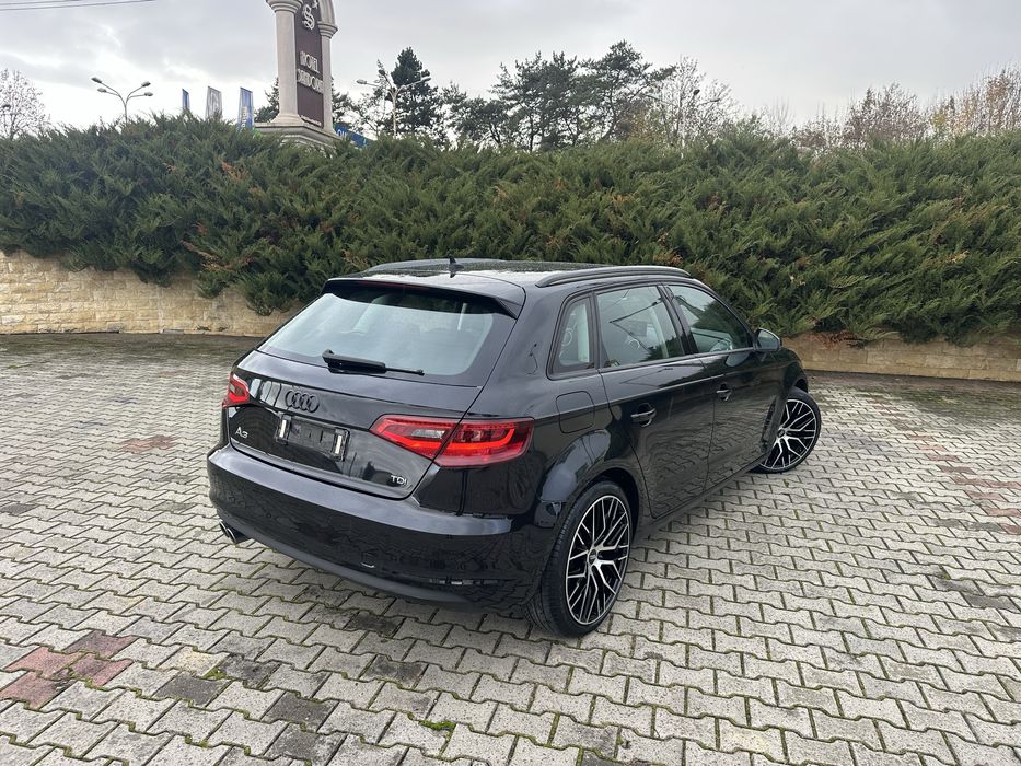 Audi A3 2.0 TDI 150 CP/Xenon/Navigatie/Tempomat/Jante/Climatronic