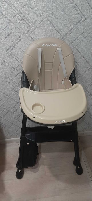 Продам детски стул