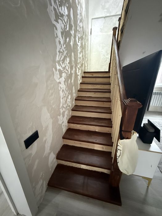 Продам 2 дома на одной теретории.