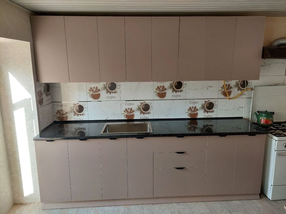 Сиз хохлаган услубда ошхона учун Мебел тайёрлаб берамиз