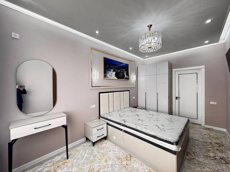 Гагарин иняз 3хона + катта хол 99.000$