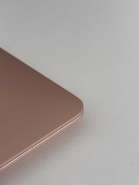 Macbook Air M1 (256Гб)