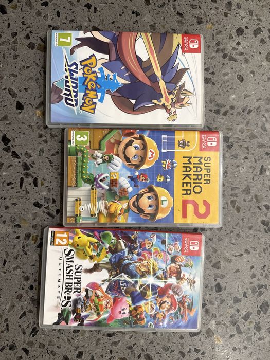 Nintendo switch lite с 3 игри