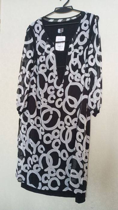 Нарядное женское платье,новое