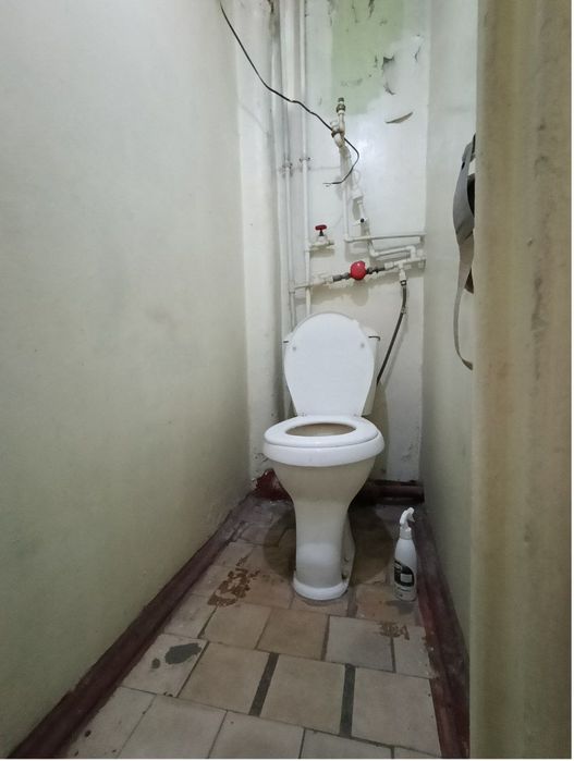 Фрунзенский массив 3-хона 4-хона килинган