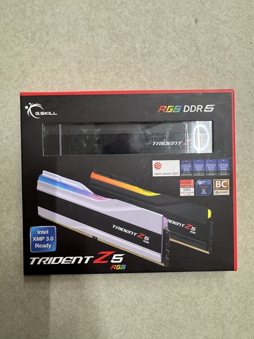 ОЗУ DDR5  64гб 5600 32x2