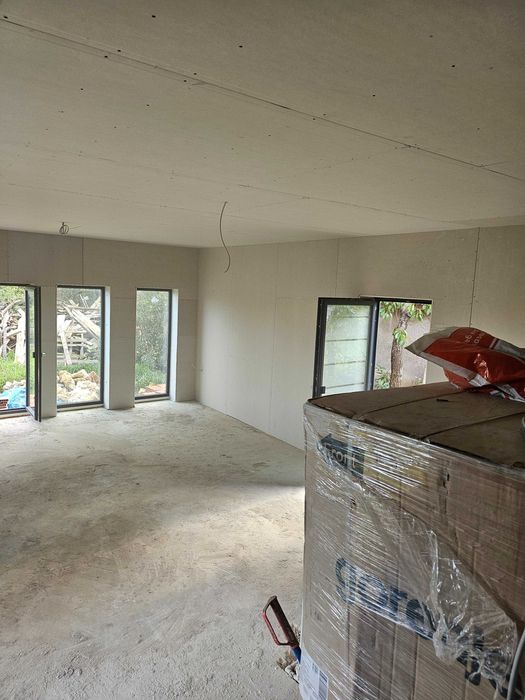 Продава се Къща в Добрич, Строител - 176 кв.м за 682 €/кв.м - Снимка #9