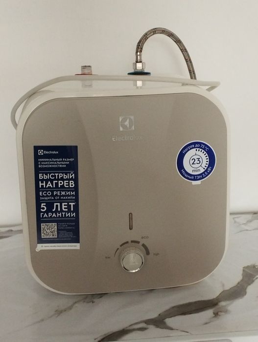 Продам Водонагреватель.