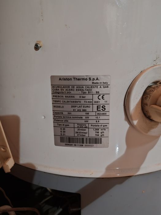 Ariston 195 л итальянский 1 месяц использован