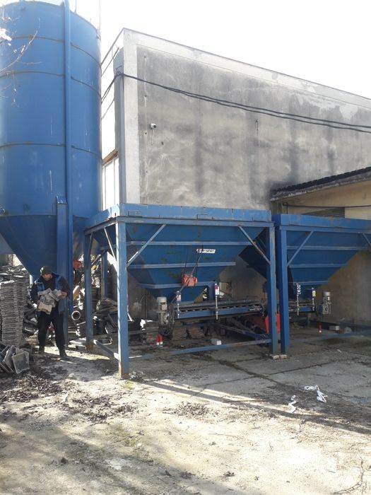 Mașină de făcut Pavaj,  Borduri,  Bolțariri !