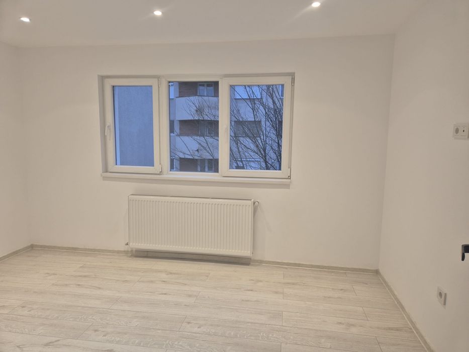 Apartament 4 camare Micro 16