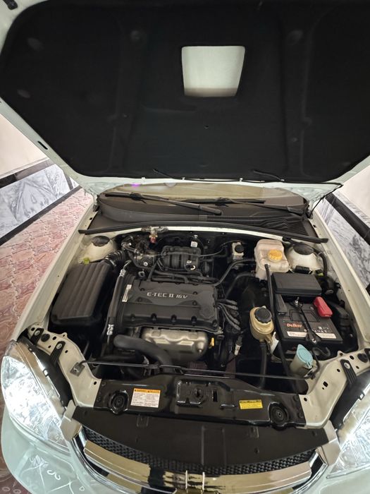 Lacceti 1.6 sotiladi 2013