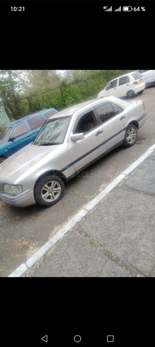 Mercedes benz c180