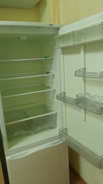 Продам холодильник 50тыс