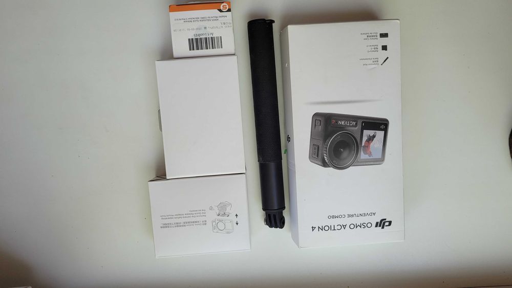 DJI OCMO AKTION 4 Adventure Combo