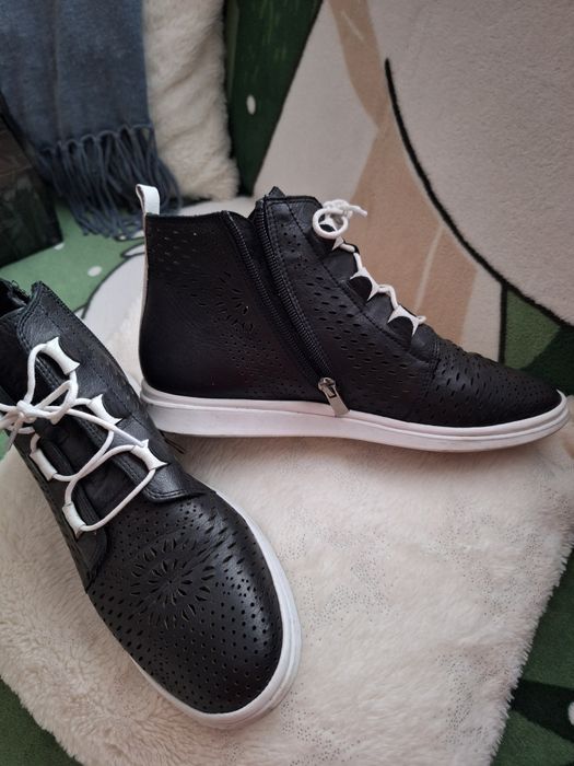 Ghete piele pt femei