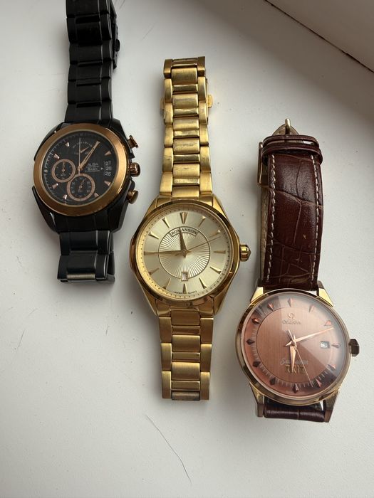 Продаю японские часы Alba