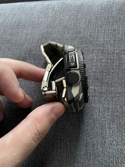 Ceas Casio Pro Trek 5601 PRT-B50 Curea Titan