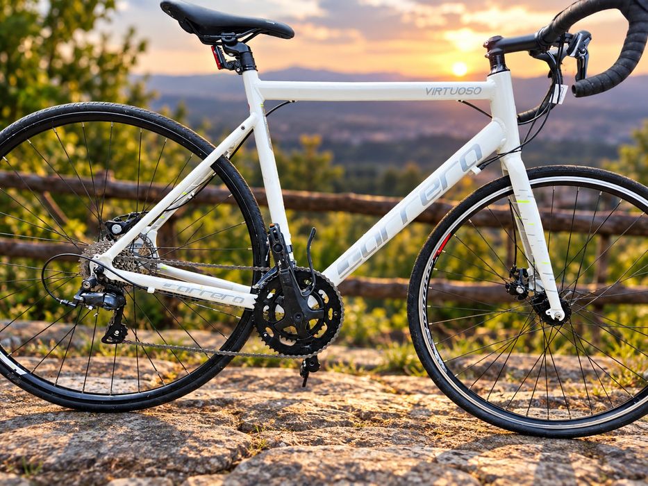 Vând cursieră Carrera Virtuoso – Mărime 54 cm – Frâne pe Disc