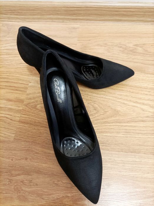 Обувки с ток, еко кожа.