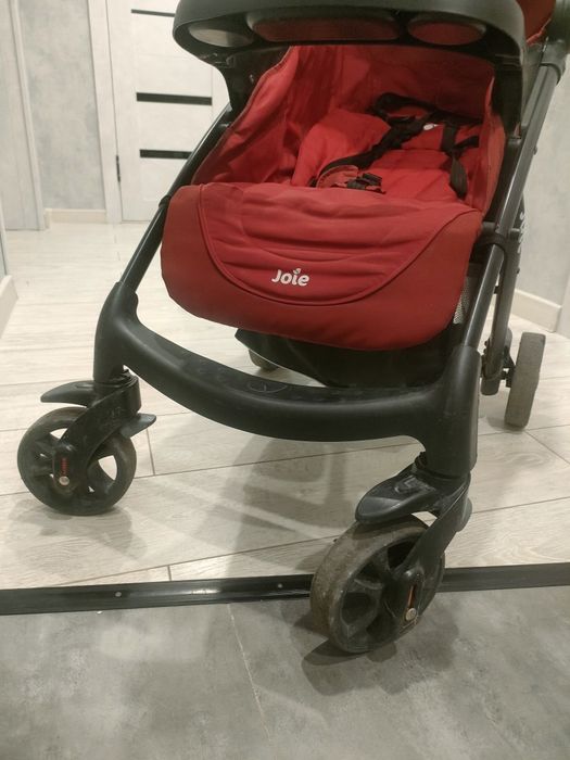 Прогулочная Коляска joie