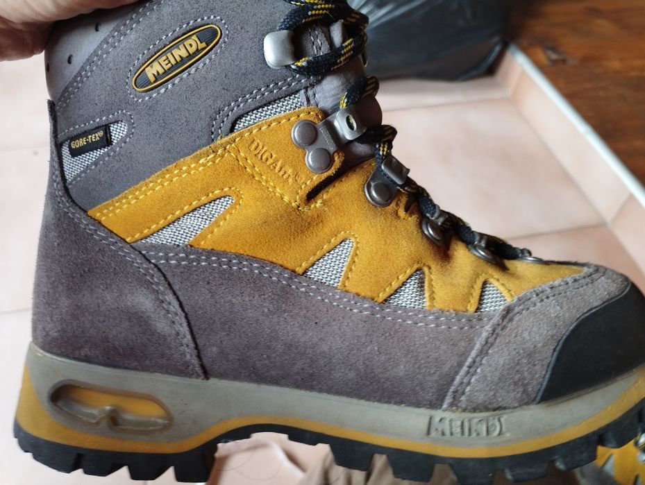 Туристически обувки MEINDL air active, 35 номер, цена 100лв.