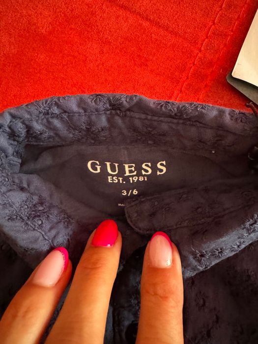 Guess- бебешка блузка 3-6 м