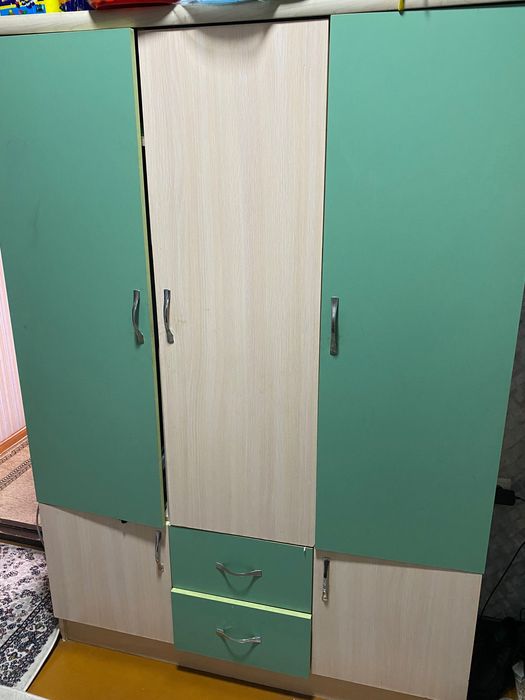 detski mebel ishkop sotladi naxtga arzonga  kelishlgan xolda