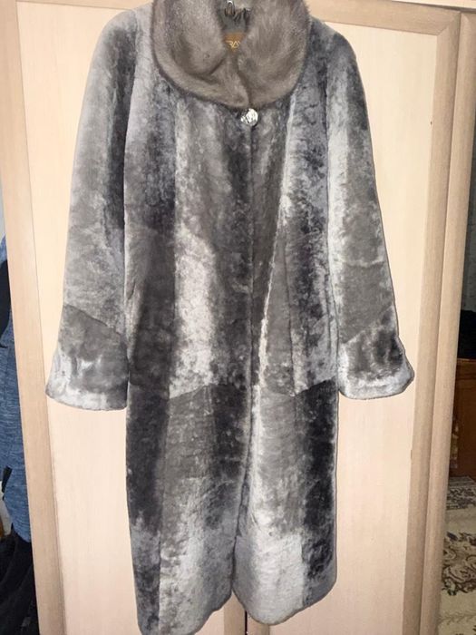 Мутоновая шуба 52 размер